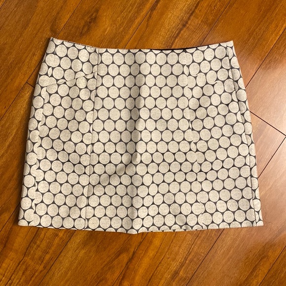 J. CREW Mini Skirt in Ivory Dot Jacquard, Size 10 - Picture 8 of 8